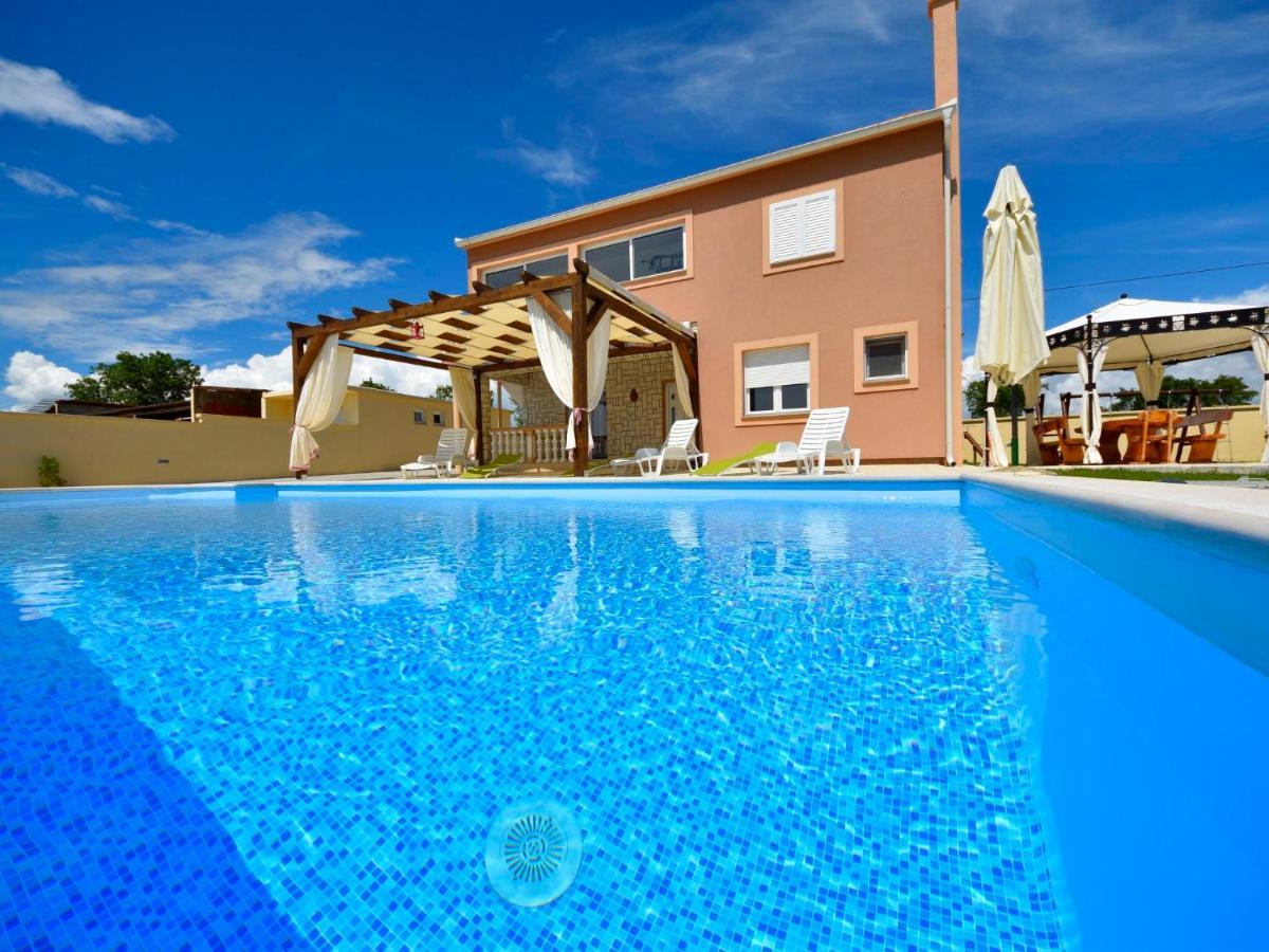Holiday Home Frane By Interhome Lisane Tinjske ภายนอก รูปภาพ