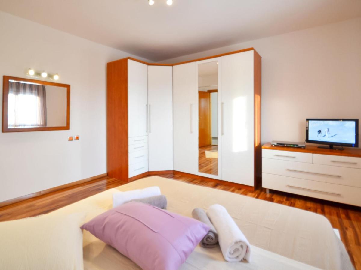 Holiday Home Frane By Interhome Lisane Tinjske ภายนอก รูปภาพ
