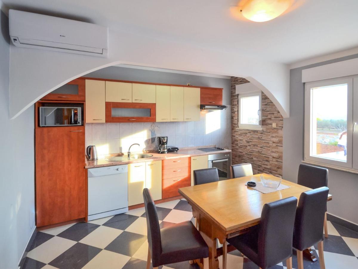 Holiday Home Frane By Interhome Lisane Tinjske ภายนอก รูปภาพ
